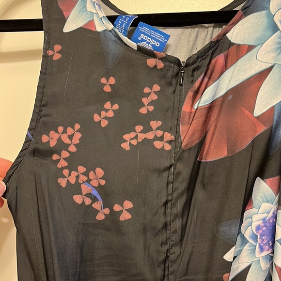 Rare Adidas romper - Picture 6 of 9